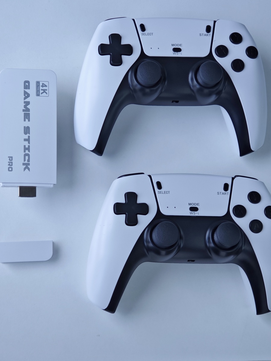 M15 Pro 4K TV Game Stick 20000 - огляд і ціна Retro Gaming Stick